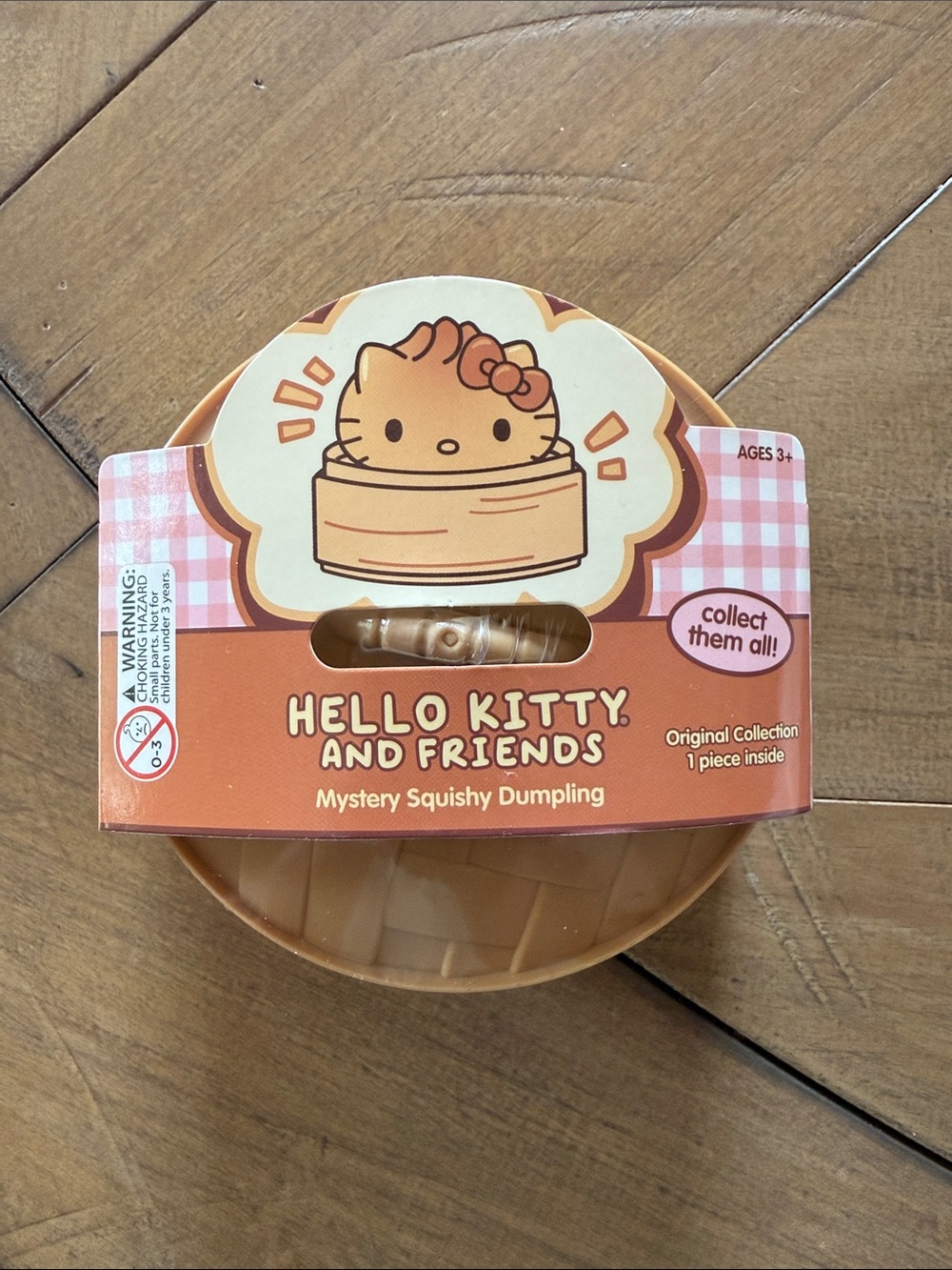 Hello Kitty Mystery Squishy Dumpling - Tan & Pink